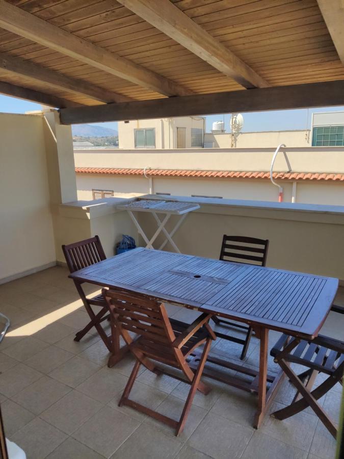 Residence Eloisa Appartamenti Балестрате Екстериор снимка